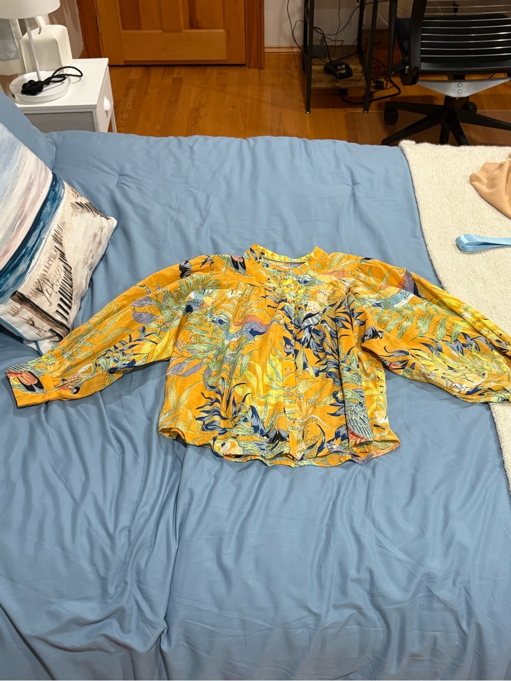 Anthropologie Yellow Tropical Botanical Button-Front Blouse